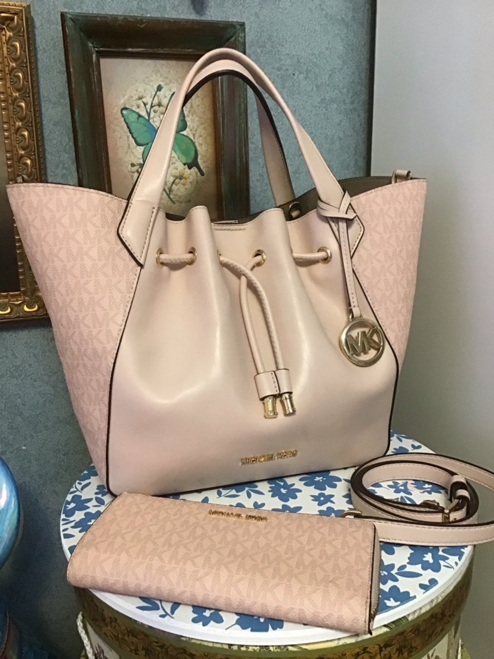 Michael kors SET pink logo phoebe large drawstring bag convertible bucket